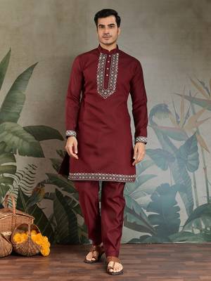 MAROON VISCOSE SILK THEAD WITH SEQUINS EMBROIDERED WORK WEDDING FUNCTION FESTIVAL PARTY WEAR STRAIGHT KURTA PANT KOTI 4