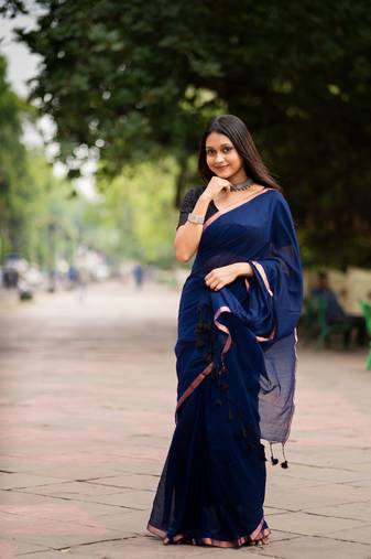 Aakar Nayra | Blue Handloom Cotton Saree