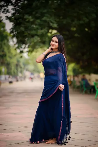 Aakar Nayra | Blue Handloom Cotton Saree