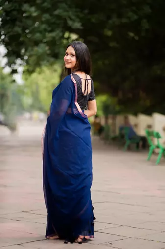 Aakar Nayra | Blue Handloom Cotton Saree