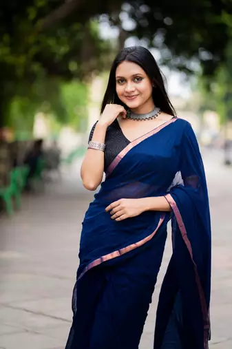 Aakar Nayra | Blue Handloom Cotton Saree