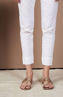 Women white plain pant 3