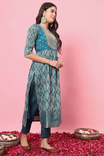 Teal embroidered cotton silk kurta sets
