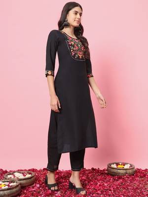 Black embroidered viscose rayon   kurta sets 3