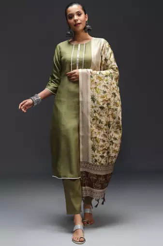 Mehndi embroidered cotton silk blend kurta sets
