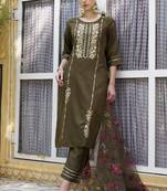 Mehndi embroidered viscose rayon kurta sets