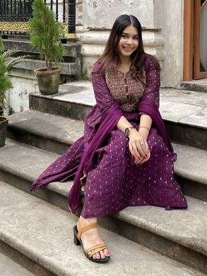 Purple embroidered cotton silk kurta sets 4