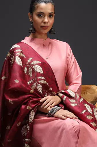 Pink embroidered cotton silk blend kurta sets