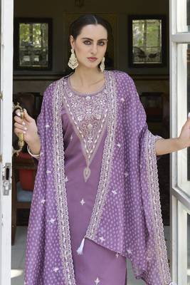 Lavender embroidered silk blend kurta sets 4