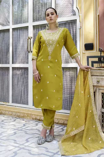 Lemon embroidered silk blend kurta sets