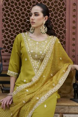Lemon embroidered silk blend kurta sets 3
