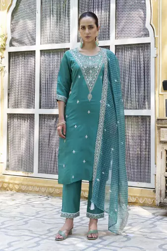Teal embroidered silk blend kurta sets