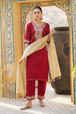 Maroon embroidered viscose rayon kurta sets 2