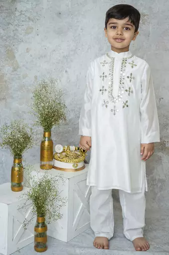 White cotton hand woven traditional kurta set