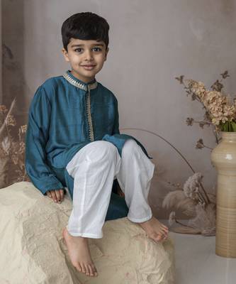 Blue cotton hand woven traditional kurta set 3