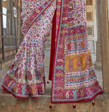 White poly viscose silk floral printed pashmina saree with paisley design border 4