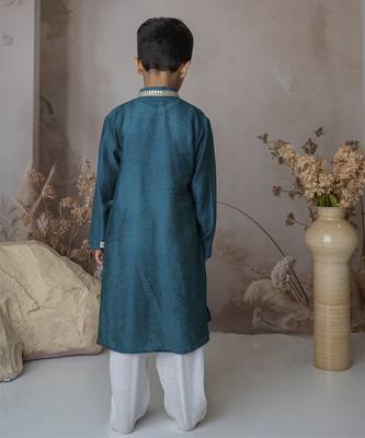 Blue cotton hand woven traditional kurta set 5