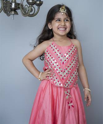 Pink cotton hand woven traditional halter lehnga 4