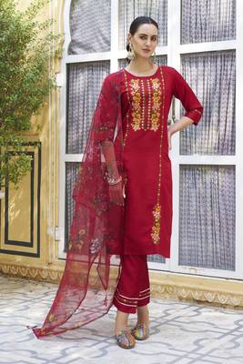 Maroon embroidered viscose rayon kurta sets 2
