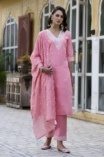 Pink embroidered silk blend kurta sets