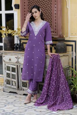 Purple embroidered silk blend kurta sets 4