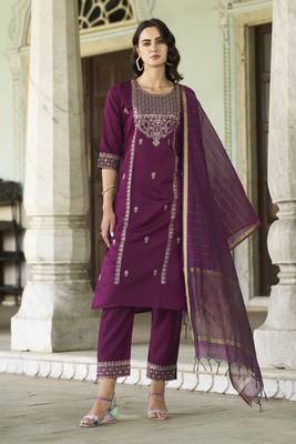Purple embroidered viscose rayon kurta sets 2