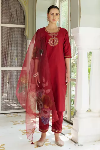 Maroon embroidered cotton silk kurta sets