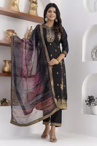 Black embroidered viscose self jacquard kurta sets
