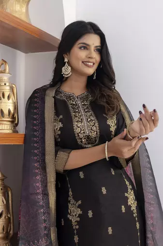 Black embroidered viscose self jacquard kurta sets