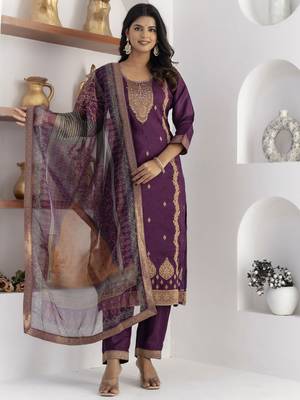 Purple embroidered viscose self jacquard kurta sets 1