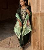 Green embroidered viscose rayon kurta sets
