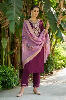 Purple embroidered viscose rayon kurta sets 2