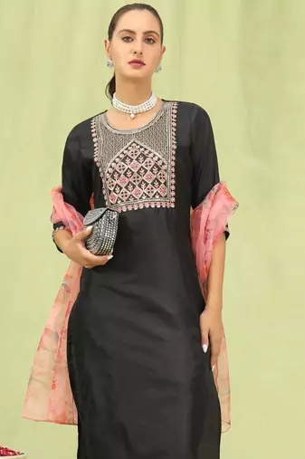 Black embroidered silk blend kurta sets