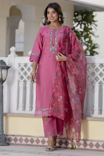 Pink embroidered viscose rayon kurta sets