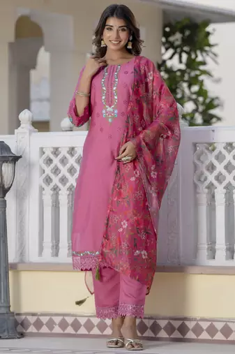 Pink embroidered viscose rayon kurta sets