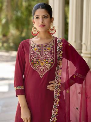 Maroon embroidered viscose rayon kurta sets 4