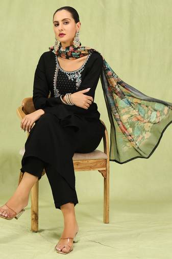 Black embroidered viscose roman silk kurta sets
