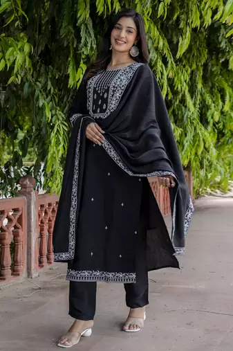 Black embroidered viscose roman silk kurta sets