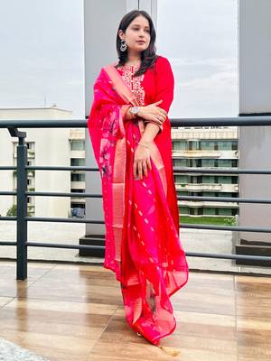 Pink embroidered viscose roman silk kurta sets 3