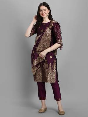 Purple embroidered cotton silk jacquard salwar suit 3