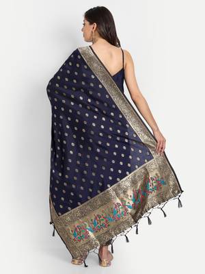 Blue embroidered cotton silk jacquard salwar suit 3