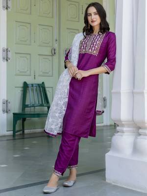 Purple embroidered silk blend salwar suit 2