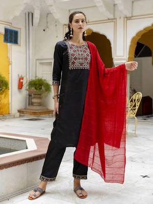 Black embroidered pure silk blend salwar suit 3