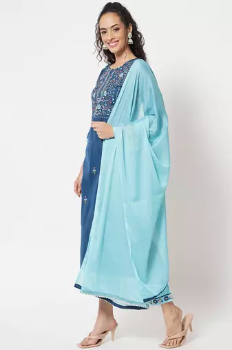 Blue embroidered cotton blend salwar suit
