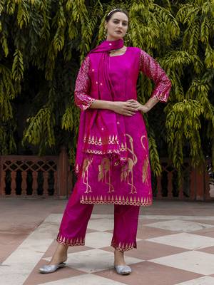 Pink embroidered cotton silk jacquard salwar suit 3
