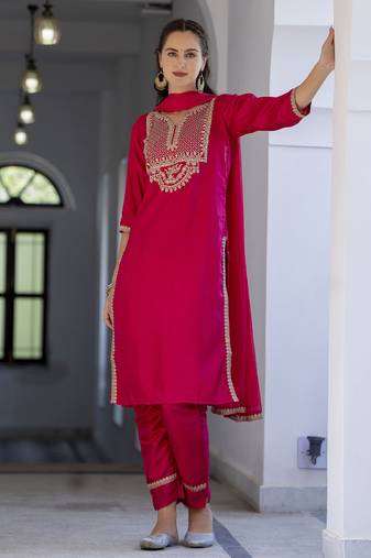 Pink embroidered silk blend salwar suit
