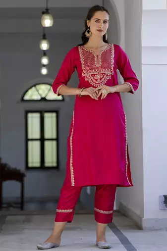Pink embroidered silk blend salwar suit