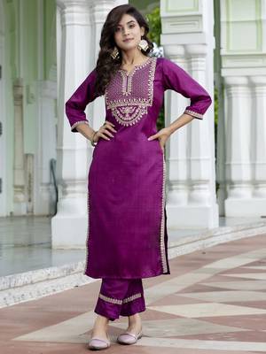 Purple embroidered silk blend salwar suit 3