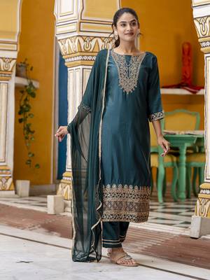 Green embroidered silk blend salwar suit 3