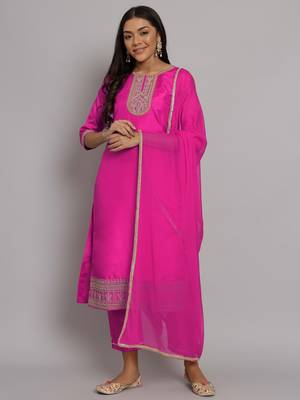 Pink embroidered silk blend salwar suit 2